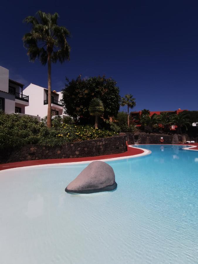 Apartamentos Oasis San Antonio Playa Cancajos.- BreNa Baja  Extérieur photo